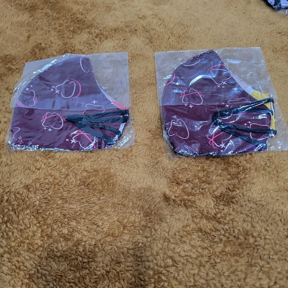 Reusable Adult Face Mask 2pack  Tooth Theme, nose - chin 4.5